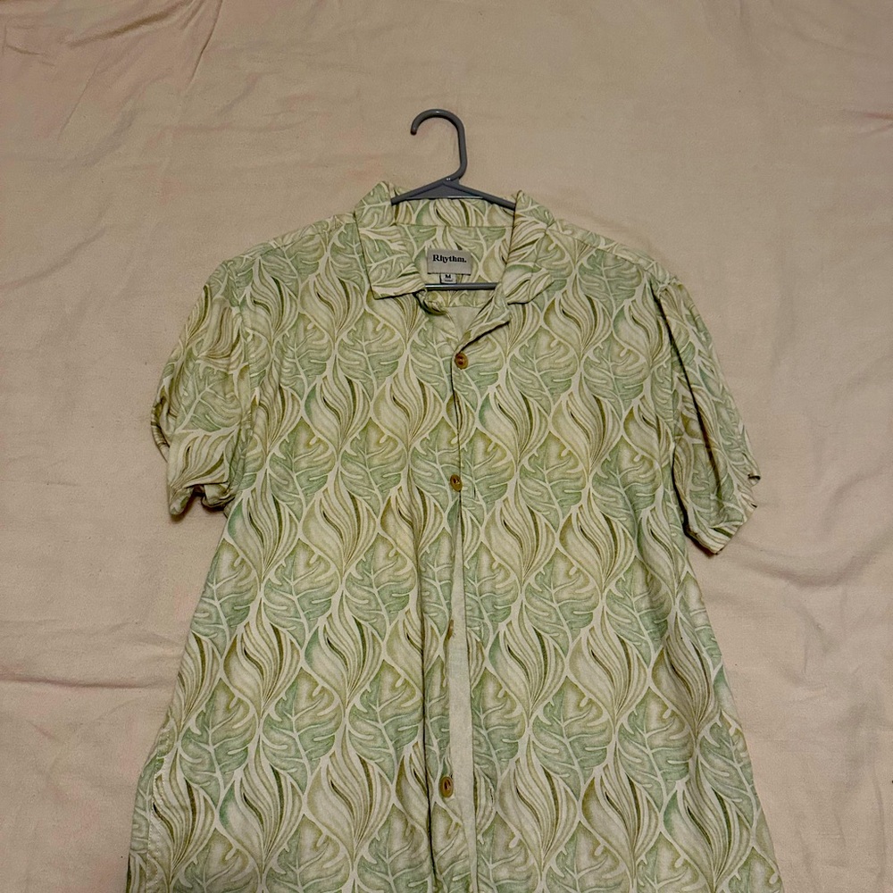 Rhythm M shirt